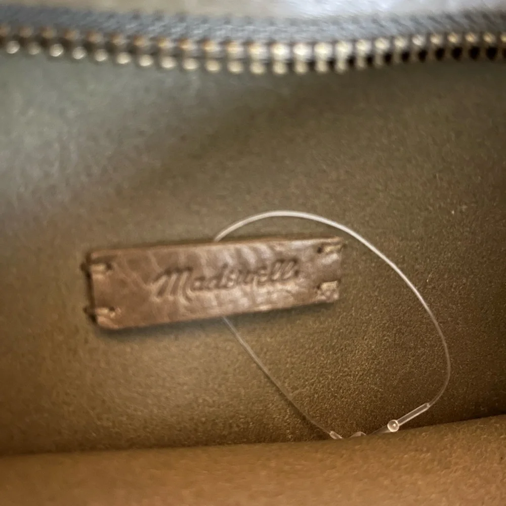 Madewell Tundra saddlebag - Picture 10 of 15